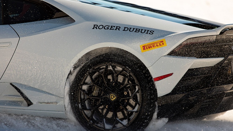 Roger Dubuis, y Pirelli, presentan el Excalibur Pirelli ICE ZERO 2 Spider America Edition