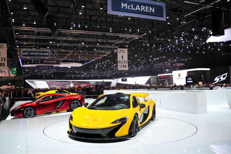 McLaren Stand en el Salón del Automóvil de Ginebra, en Suiza
