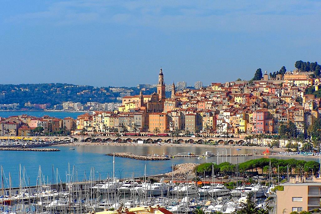 Qué hace a la Riviera Francesa un destino ideal para vacacionar