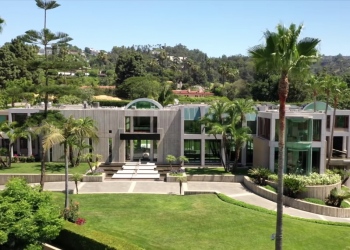 The Glazer Estate: Mansión moderna en Beverly Hills, California a la venta por $70 millones.