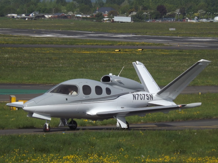 Cirrus SF-50 Vision Jet