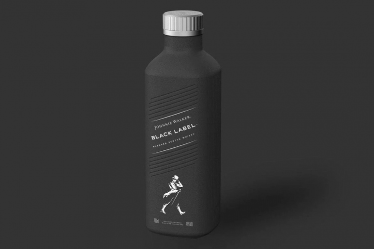 Johnnie Walker presenta una botella ecológica de edición limitada para el 2021