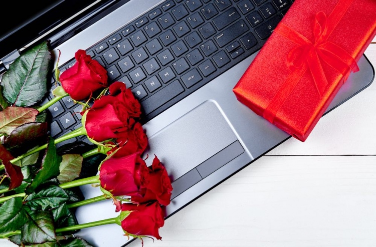 Pedido de flores y regalos en línea