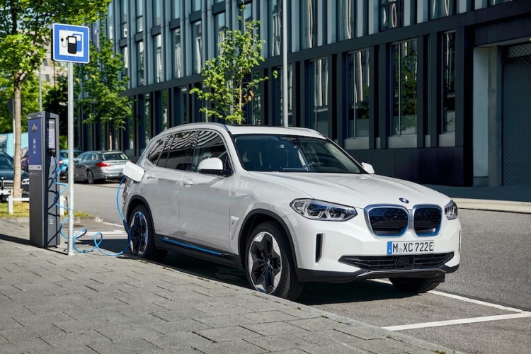 BMW Group: Más de siete millones de vehículos electrificados para el año 2030