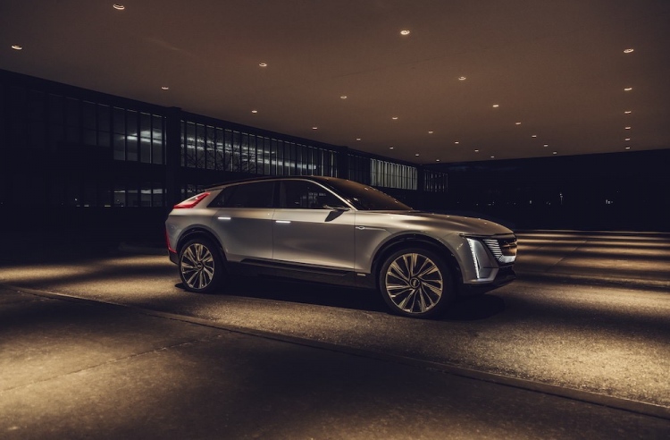 La develación de LYRIQ conduce a Cadillac al futuro eléctrico