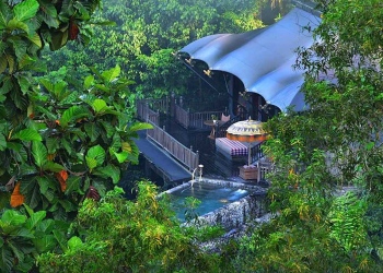 The Capella Ubud, un hotel construido entre árboles y escondido en la naturaleza virgen de Bali