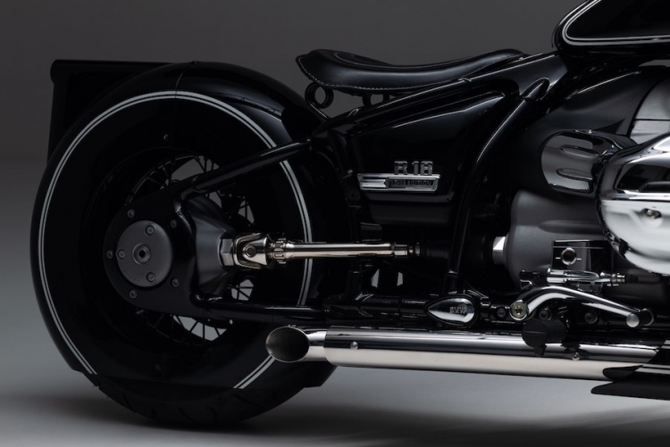 BMW Motorrad presenta la nueva R 18 Custom Bike