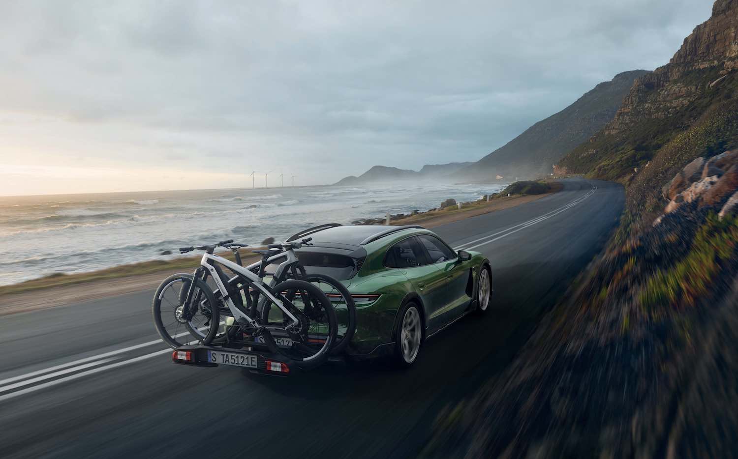 Porsche AG presenta sus primeras bicicletas eléctricas -- eBike Sport y la eBike Cross