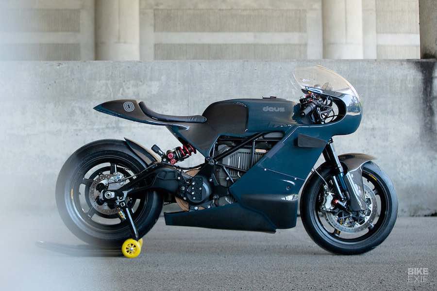 Increíble motocicleta Café Racer personalizada.