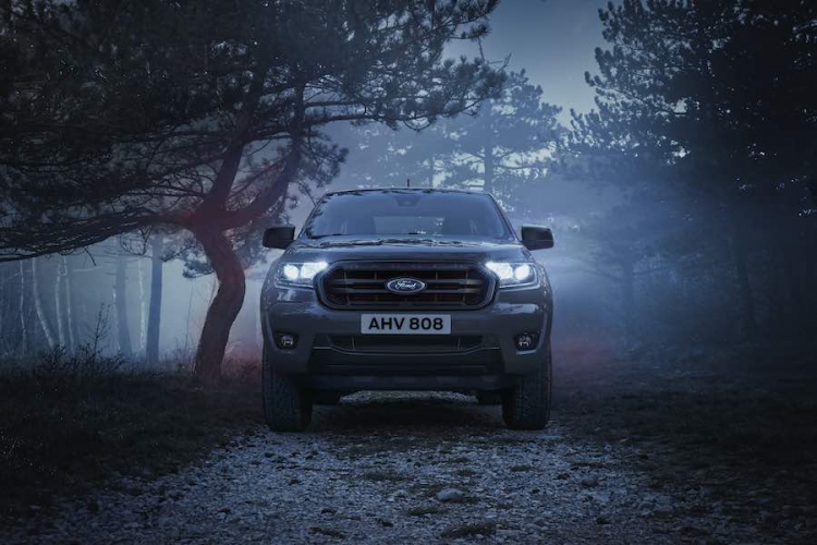 Ford añade las nuevas y exclusivas ediciones limitadas Ranger Stormtrak y Wolftrak a la gama de pickups más vendida de Europa