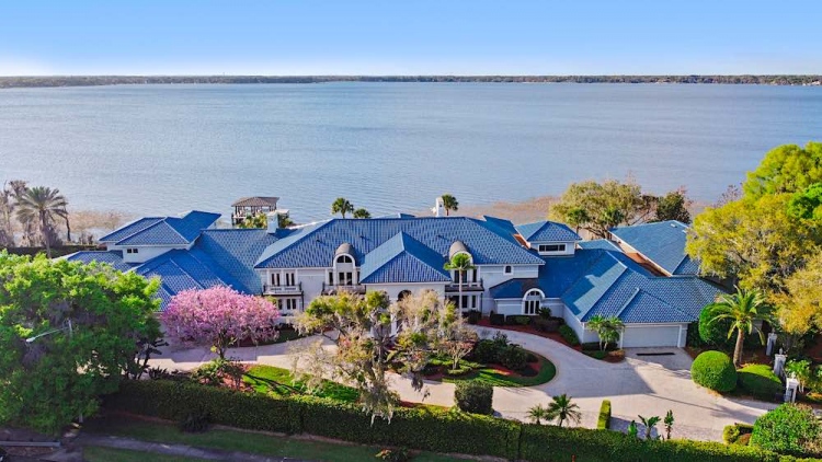La palaciega mansión de Shaquille O'Neal en Windermere, Florida, vuelve a salir al mercado por 16,5 millones de dólares