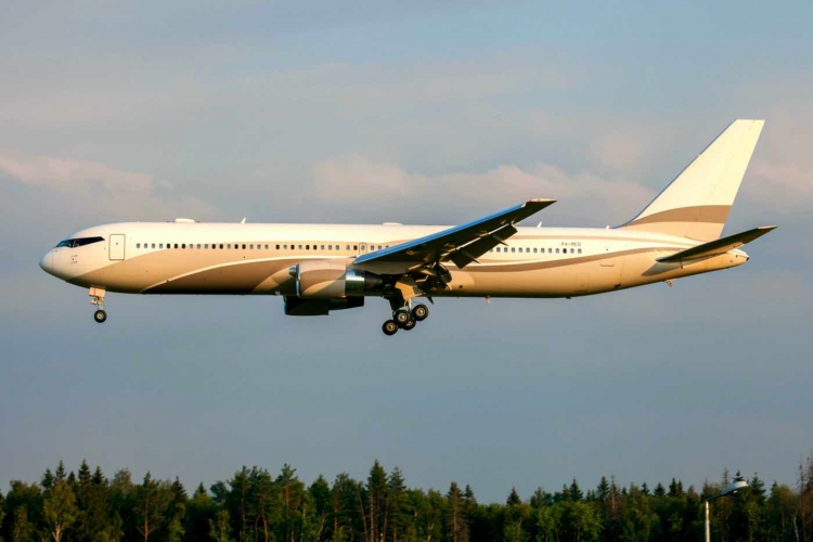 Boeing 767-300 del multimillonario ruso Roman Abramovich.