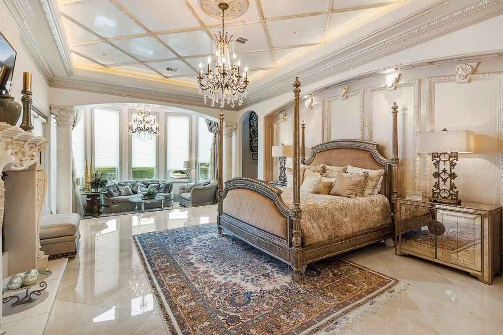 Esta hermosa casa de estilo mediterráneo de 7,49 millones de dólares frente al mar en Texas está en el mercado
