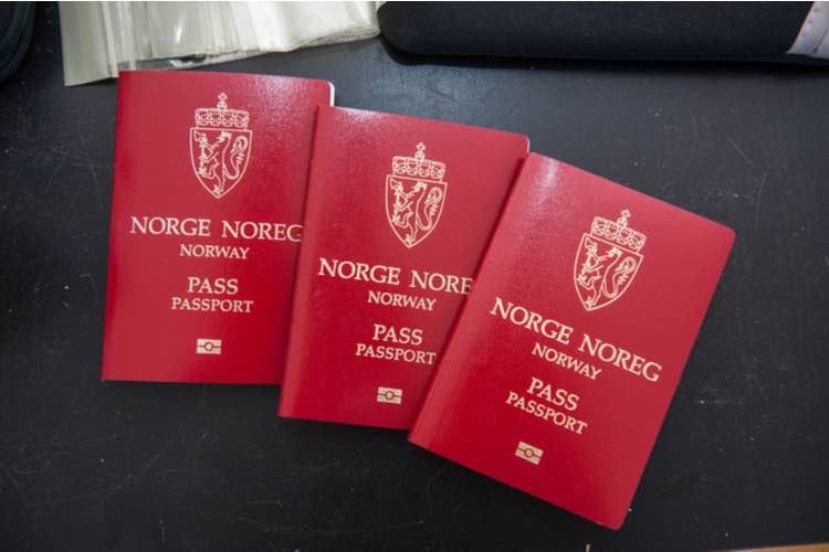 Pasaporte de Noruega.
